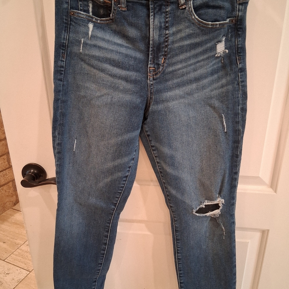 Gap True Skinny Ankle High Rise Jeans Size 8/29R Dark Distressed Wash